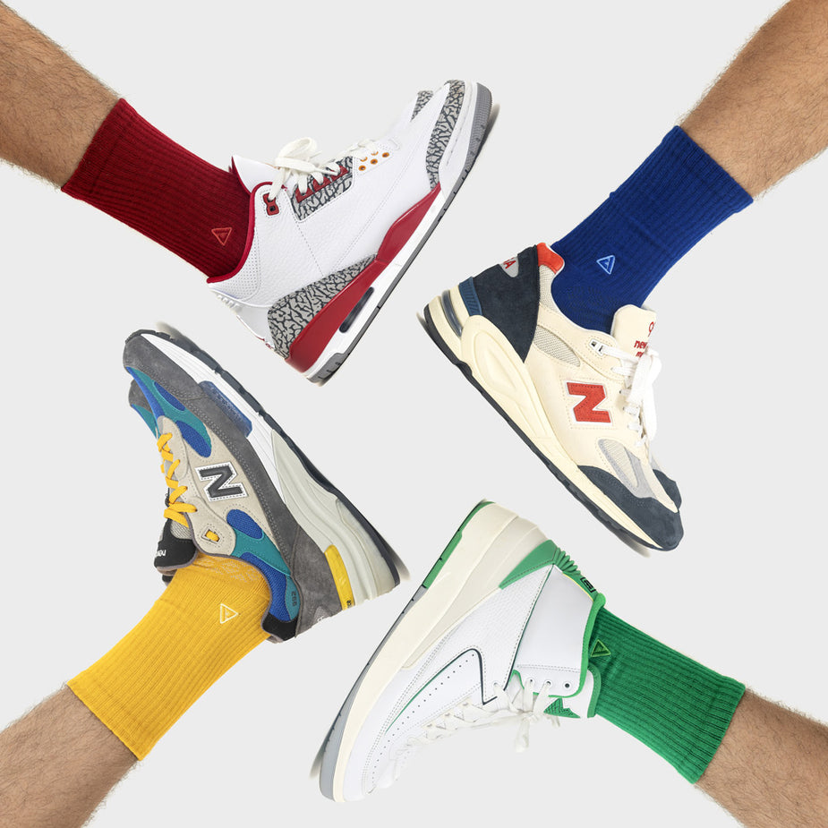APTHCRY 3.0 Crew Socks - Primary 4 pack