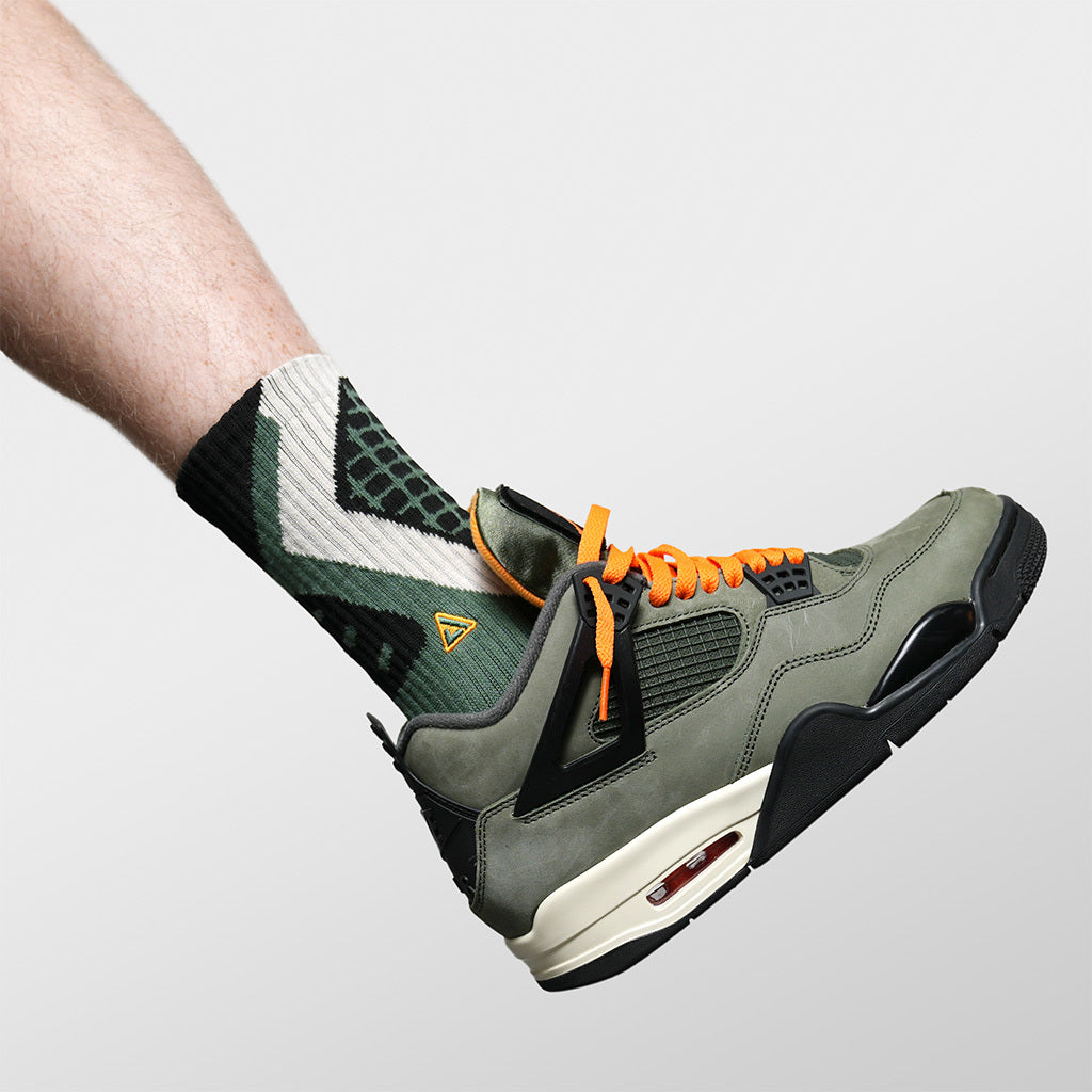 SNKR Socks - UNDFTD IV – APTHCRY
